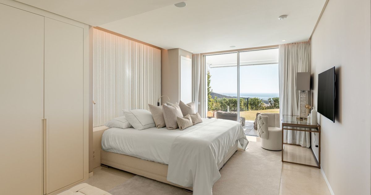 Apartamento en planta intermedia en Ojén, Ojén, 6/12