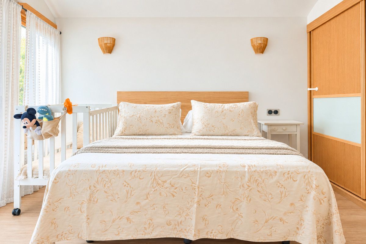 Semi-Detached House in Estepona, Estepona, 3/12