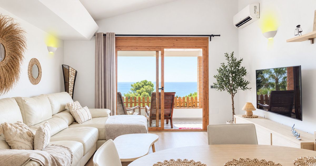 Semi-Detached House in Estepona, Estepona, 4/12