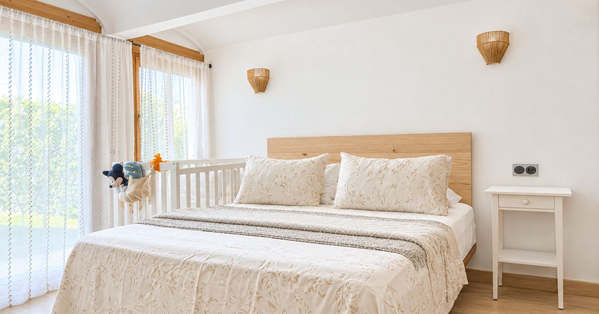 Semi-Detached House in Estepona, Estepona, 7/12