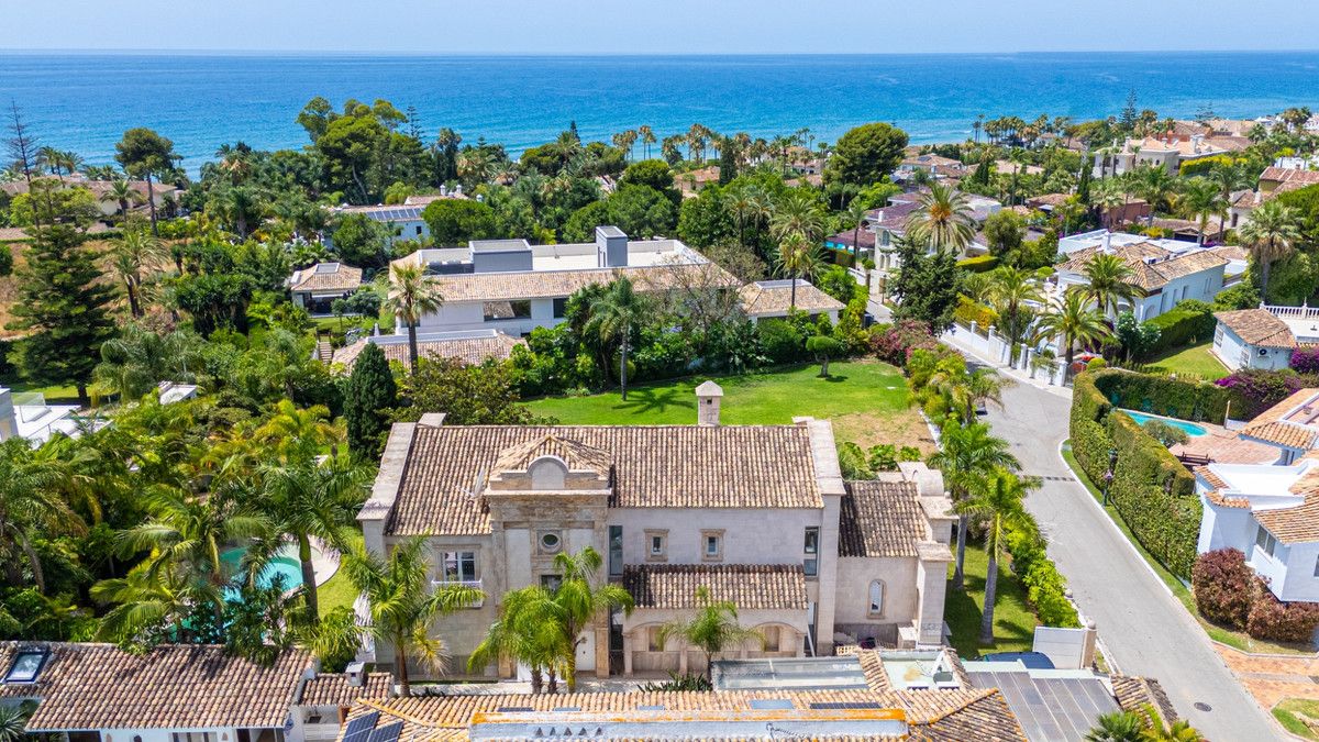 Freistehende Villa in Marbella, Marbella, 11/12