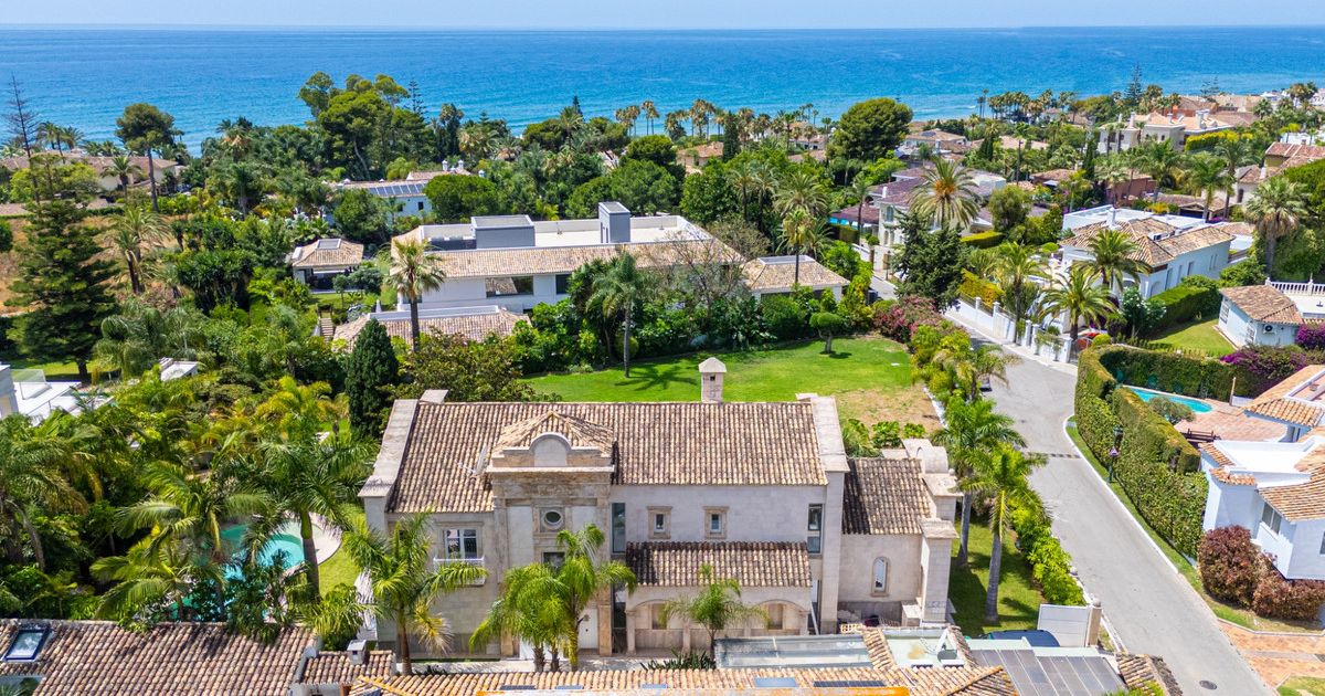 Freistehende Villa in Marbella, Marbella, 11/12