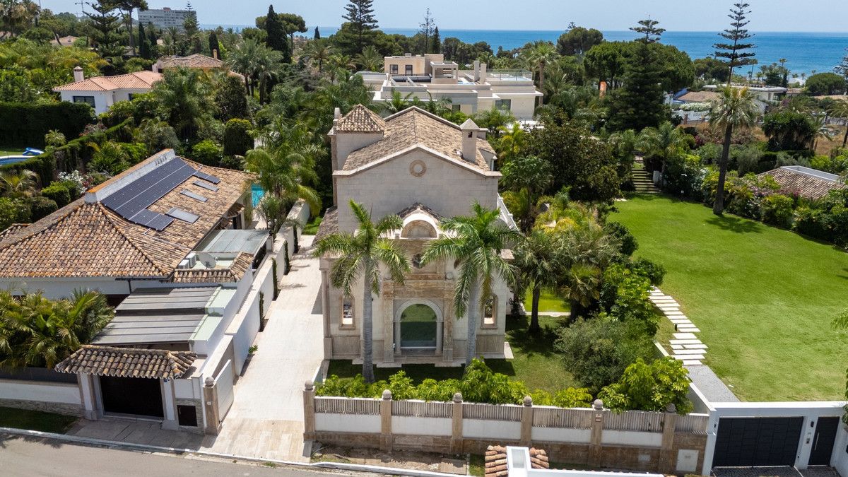 Freistehende Villa in Marbella, Marbella, 12/12