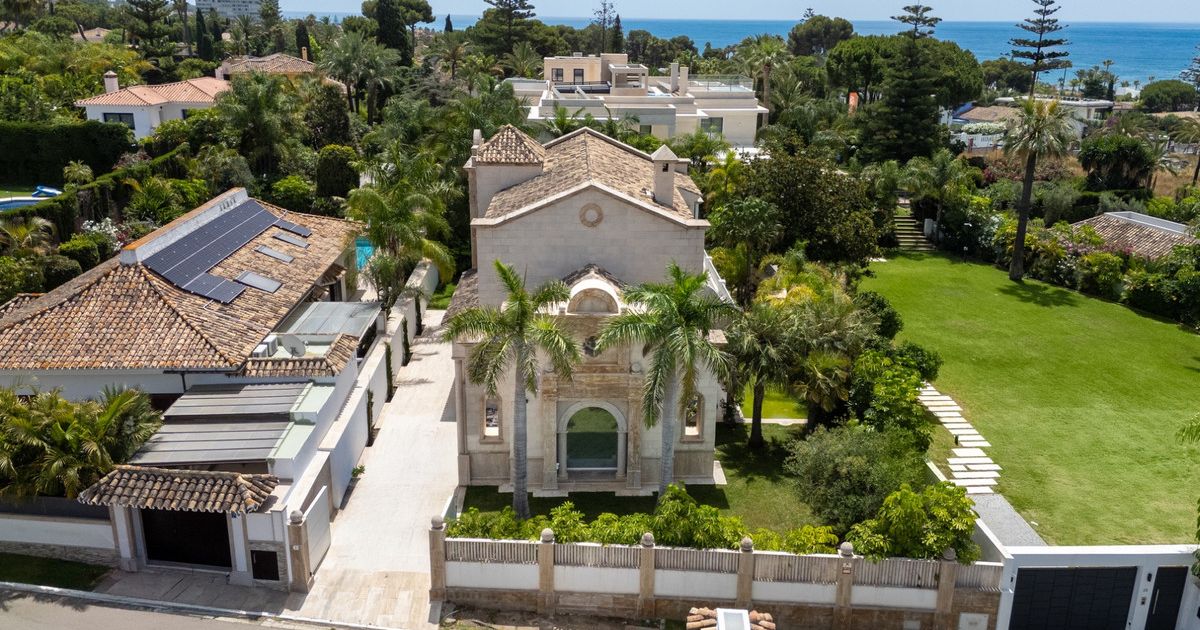 Freistehende Villa in Marbella, Marbella, 12/12