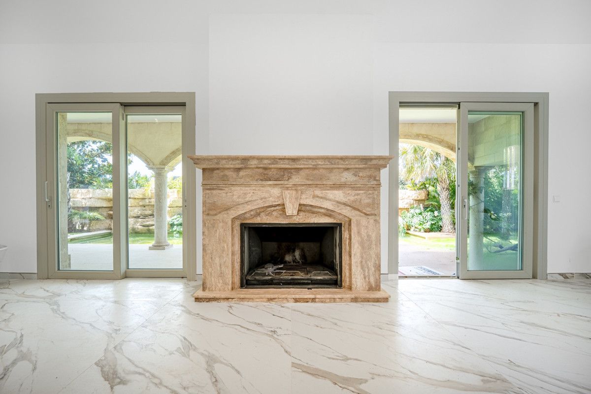 Freistehende Villa in Marbella, Marbella, 10/12