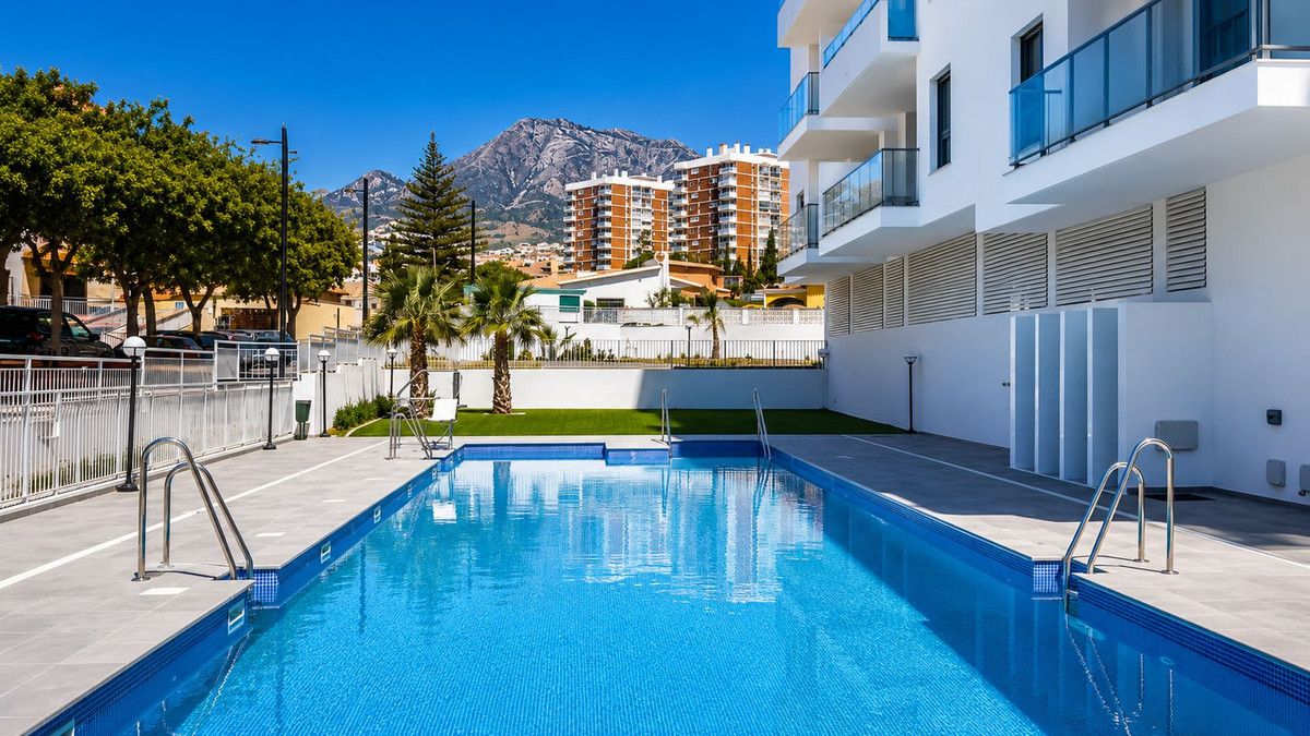 Lägenhet på mellanplan i Benalmadena Costa, Benalmadena Costa, 2/12