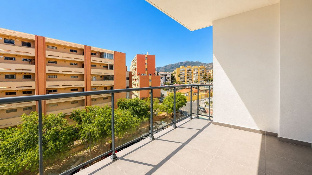 Lägenhet på mellanplan i Benalmadena Costa, Benalmadena Costa, 6/12