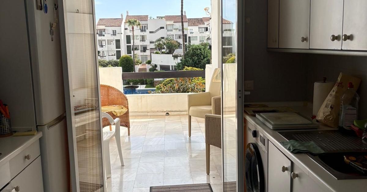 Middle Floor Apartment in Bel Air, Bel Air, 7/12