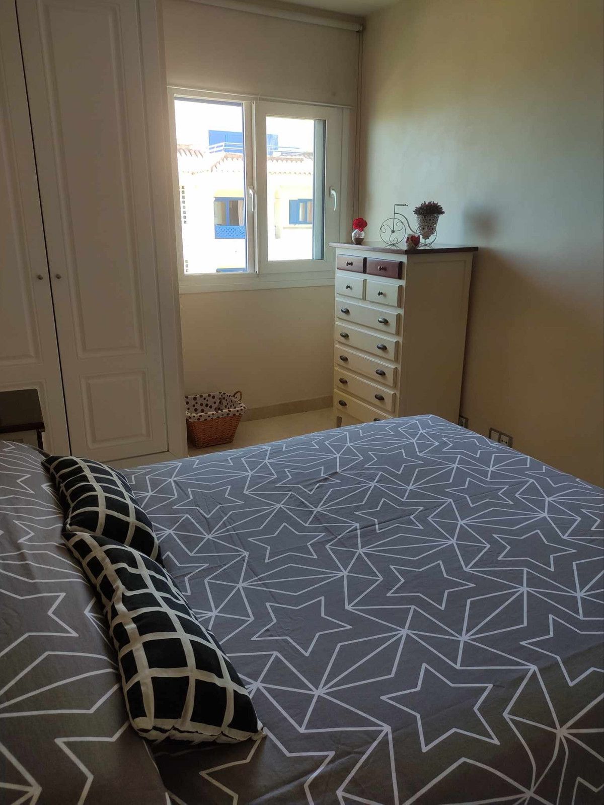 Apartamento en planta media en San Luis de Sabinillas, San Luis de Sabinillas, 9/12