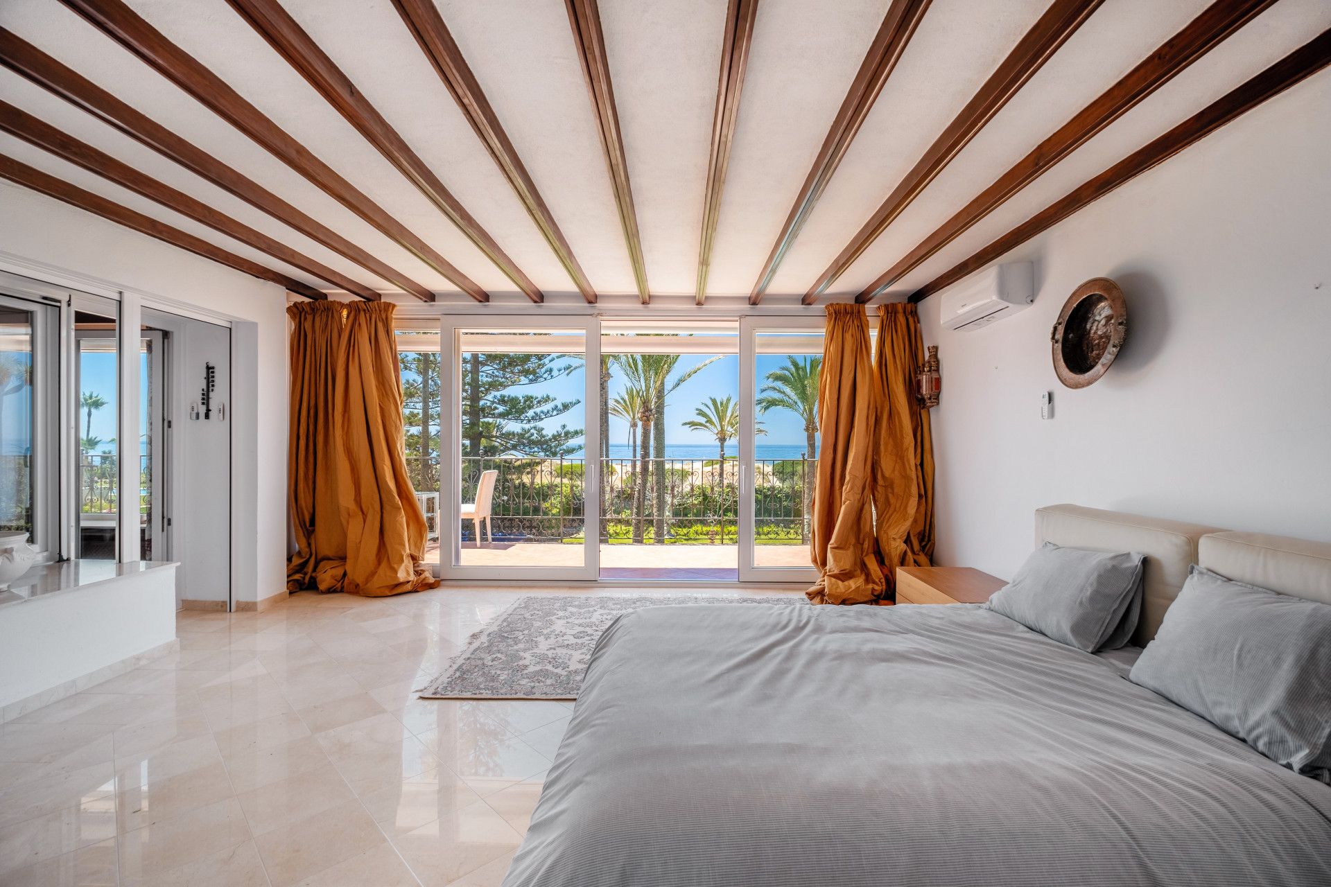 House in Marbella East, Bahia de Marbella, Marbella East, 9/12