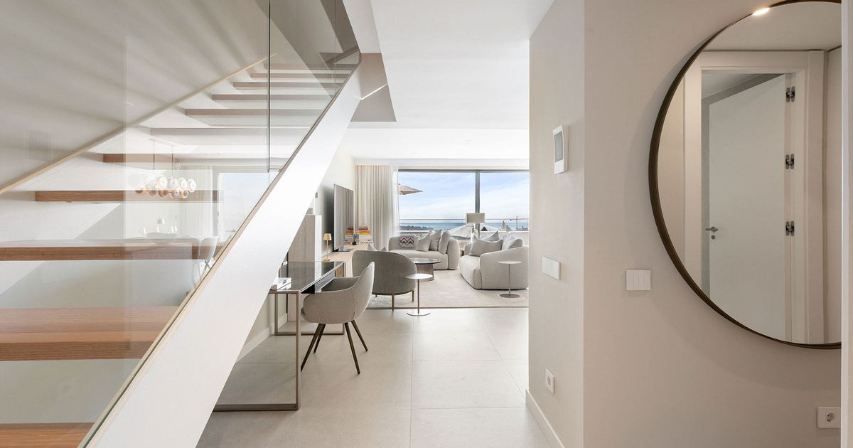 Apartament na środkowym piętrze w Estepona, Estepona, 1/12