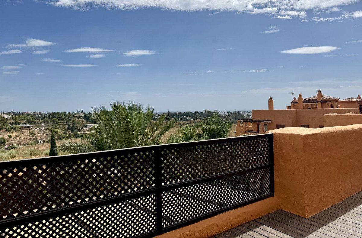 Penthouse Duplex in Benahavís, Benahavís, 2/12