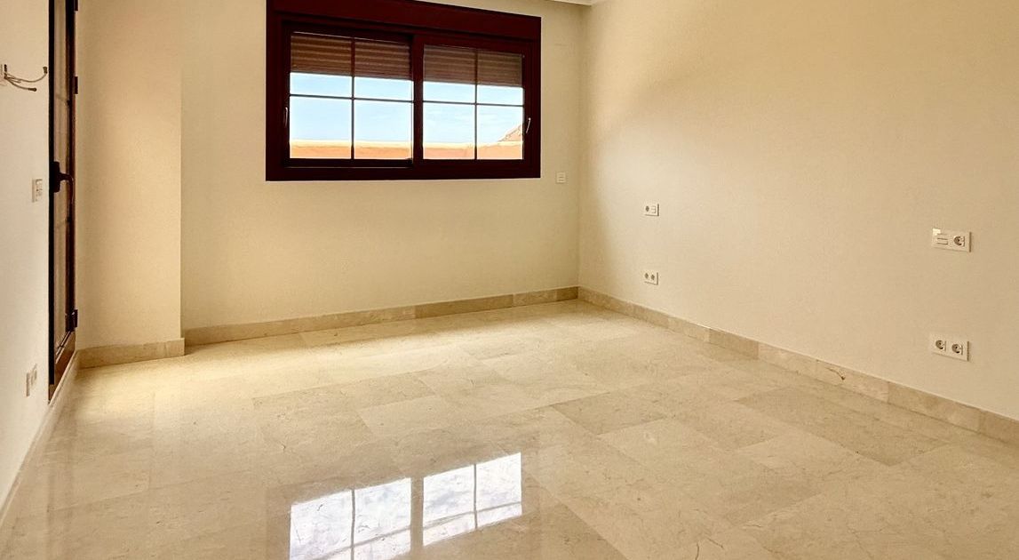 Penthouse Duplex in Benahavís, Benahavís, 11/12