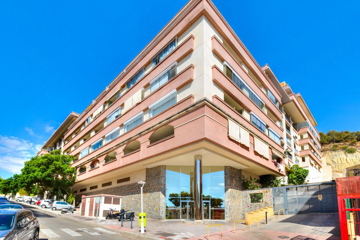 Apartament na środkowym piętrze w Fuengirola, Fuengirola, 2/12