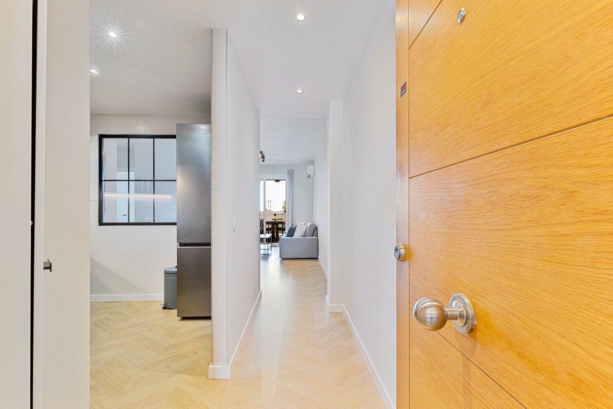 Apartament na środkowym piętrze w Fuengirola, Fuengirola, 3/12