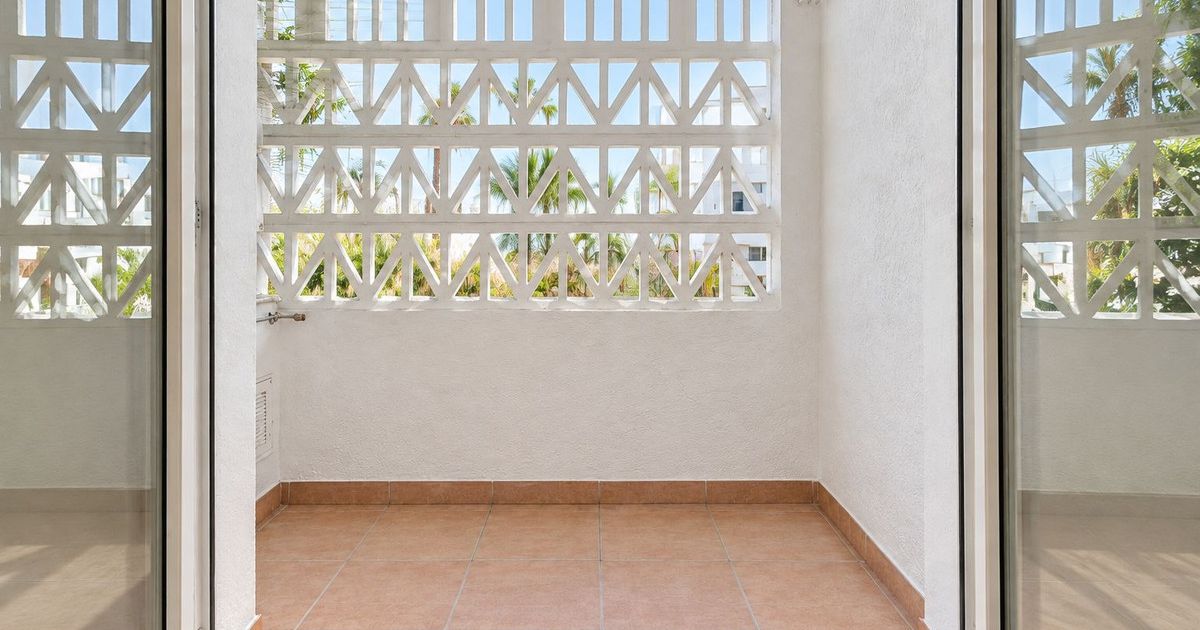 Erdgeschosswohnung in Marbella, Marbella, 11/12