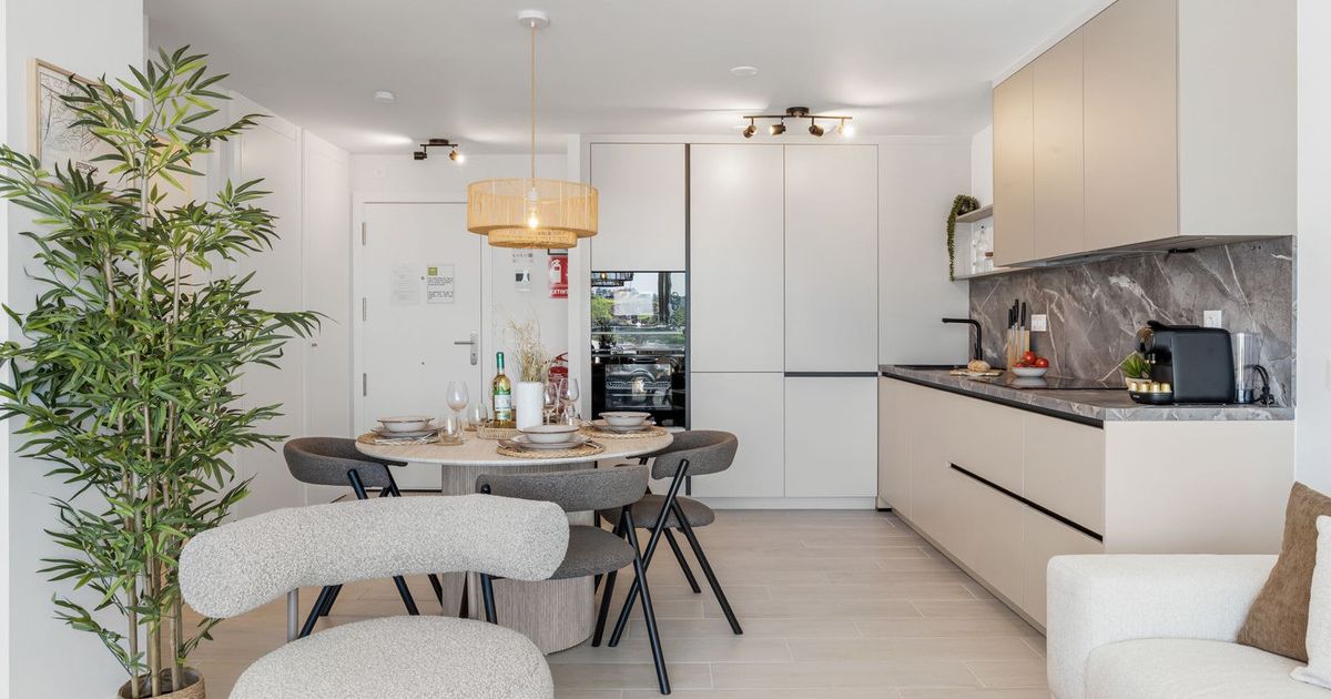 Apartamento de Planta Baja en Estepona, Estepona, 6/12