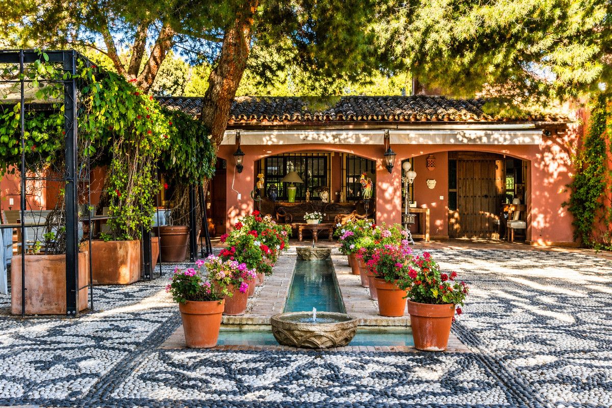 Detached Villa in Guadalmina Baja, Guadalmina Baja, 2/12