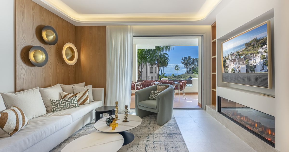 Апартаменты в Estepona, Bahía del Velerín, Estepona, 1/12