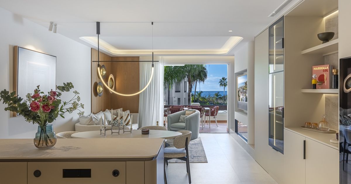 Апартаменты в Estepona, Bahía del Velerín, Estepona, 6/12