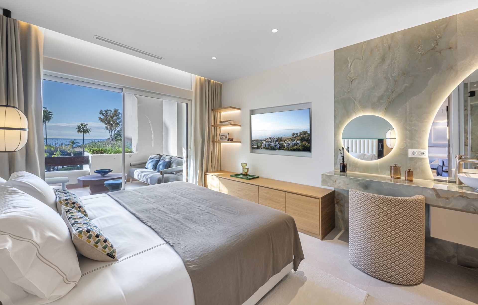 Апартаменты в Estepona, Bahía del Velerín, Estepona, 7/12