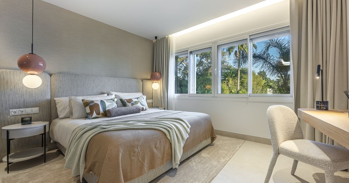 Апартаменты в Estepona, Bahía del Velerín, Estepona, 9/12