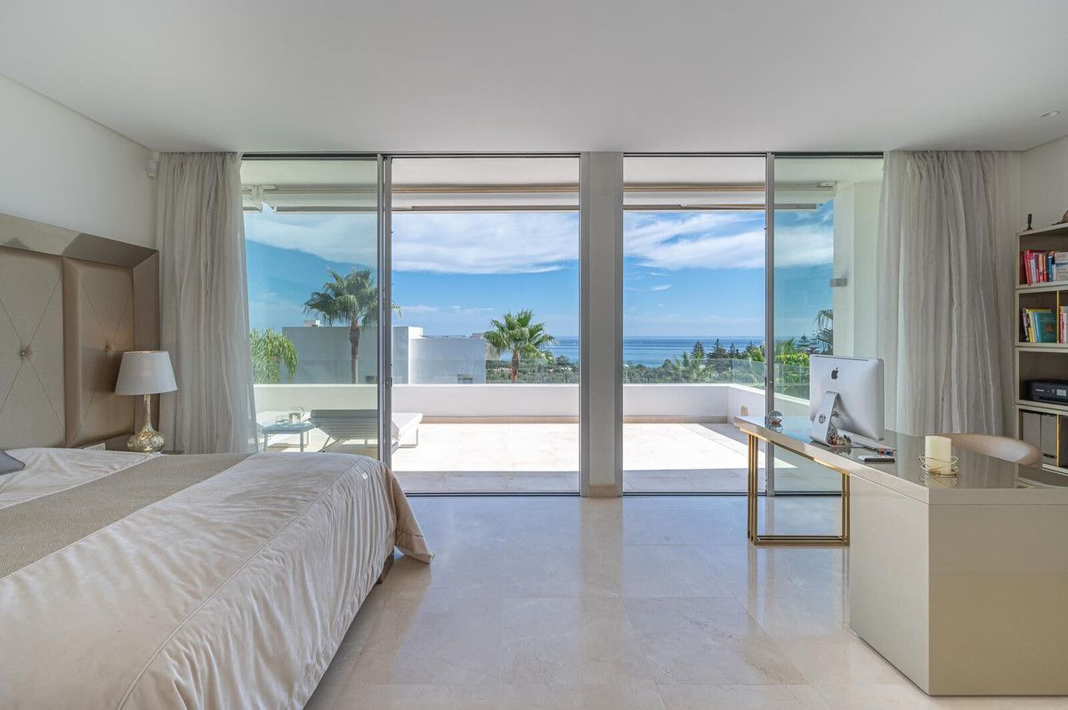Detached Villa in Marbella, Marbella, 12/12