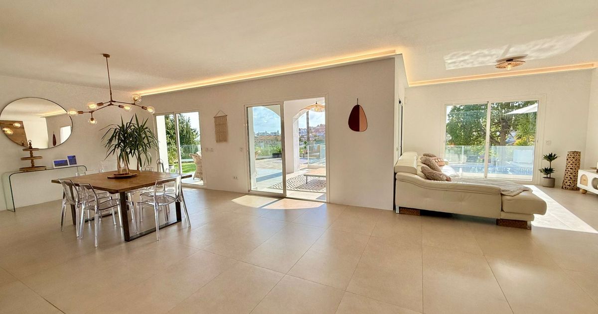 Villa in Mijas Costa, Riviera del Sol, Mijas Costa, 11/12