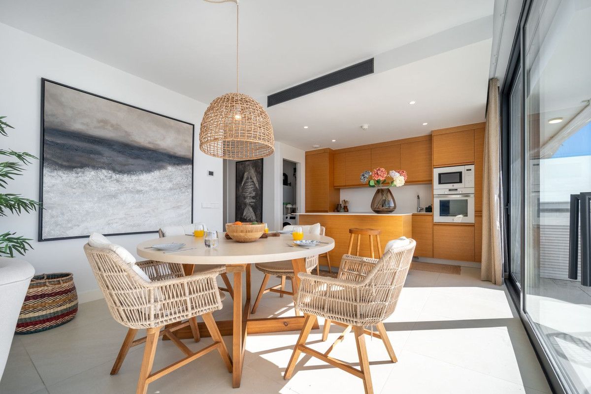 Middle Floor Apartment in Fuengirola, Fuengirola, 5/12