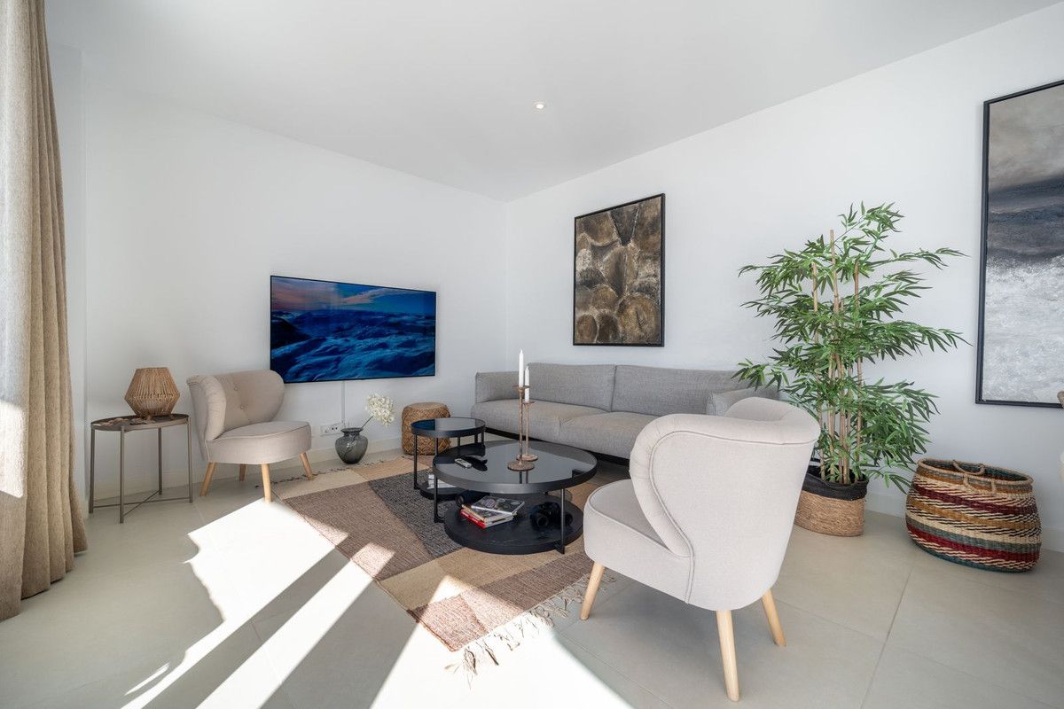 Middle Floor Apartment in Fuengirola, Fuengirola, 7/12