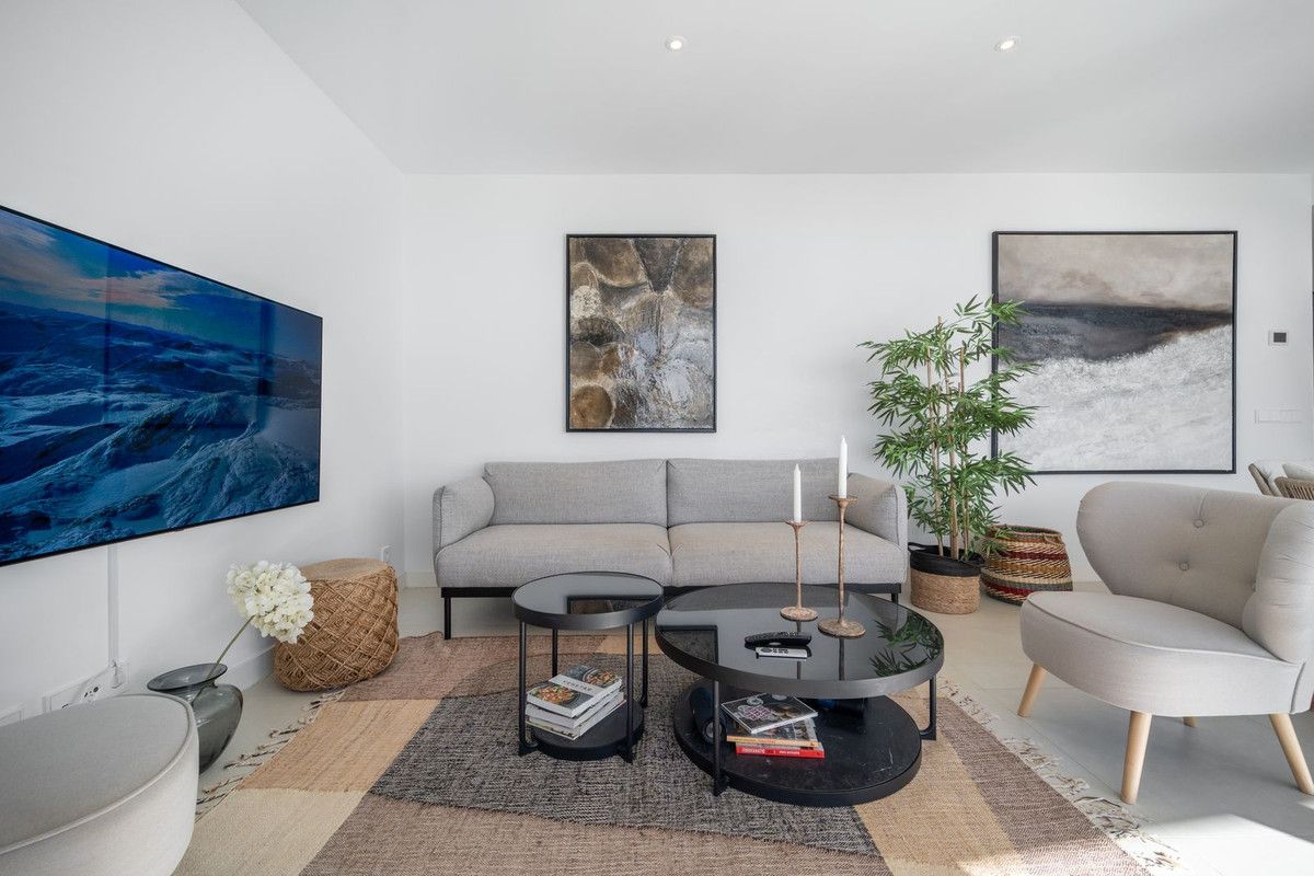 Middle Floor Apartment in Fuengirola, Fuengirola, 9/12