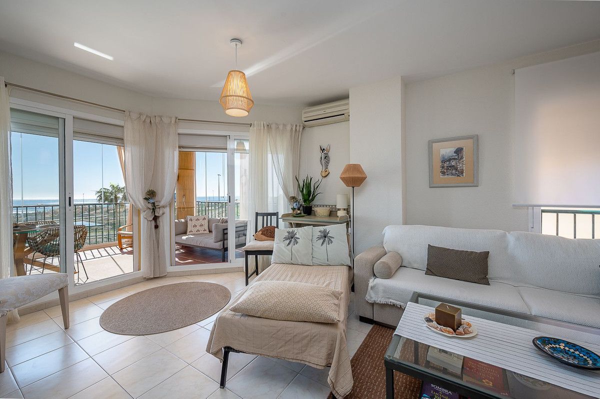 Apartament na środkowym piętrze w Riviera del Sol, Riviera del Sol, 8/12