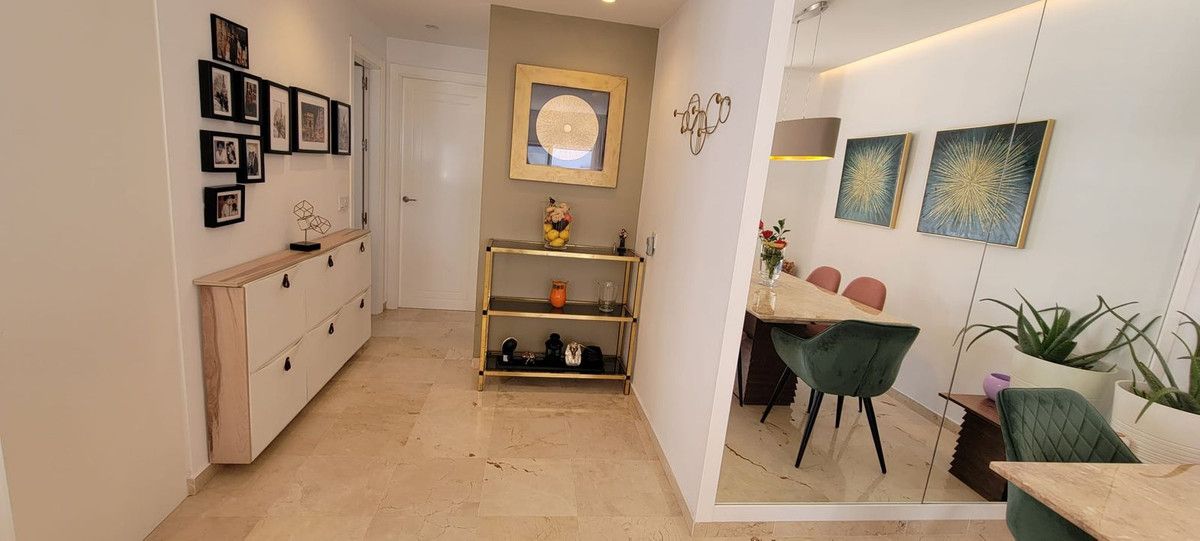 Middle Floor Apartment in Puerto Banús, Puerto Banús, 7/12