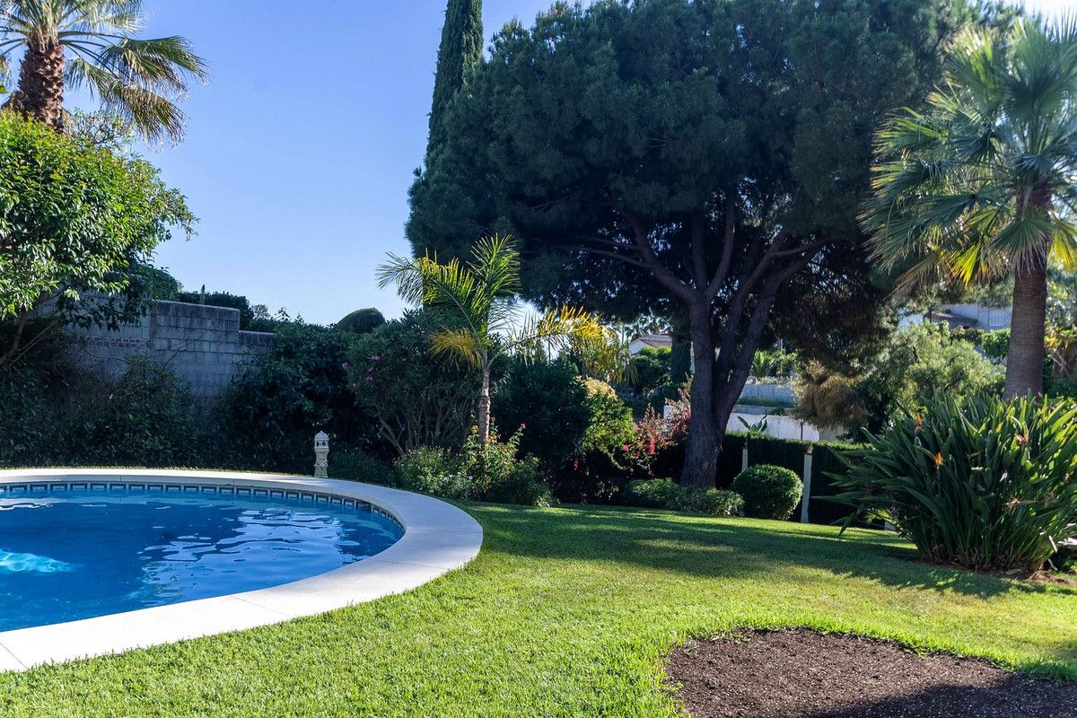 Willa wolnostojąca w Marbella, Marbella, 4/12