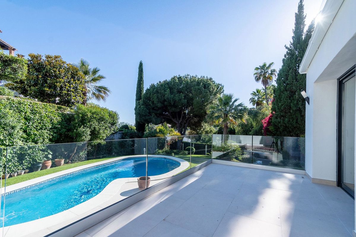 Willa wolnostojąca w Marbella, Marbella, 9/12