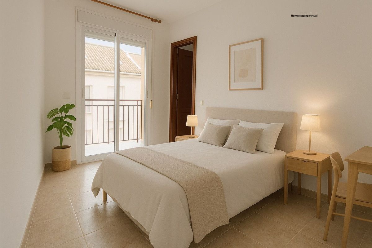 Apartamento Planta Media en Fuengirola, Fuengirola, 12/12