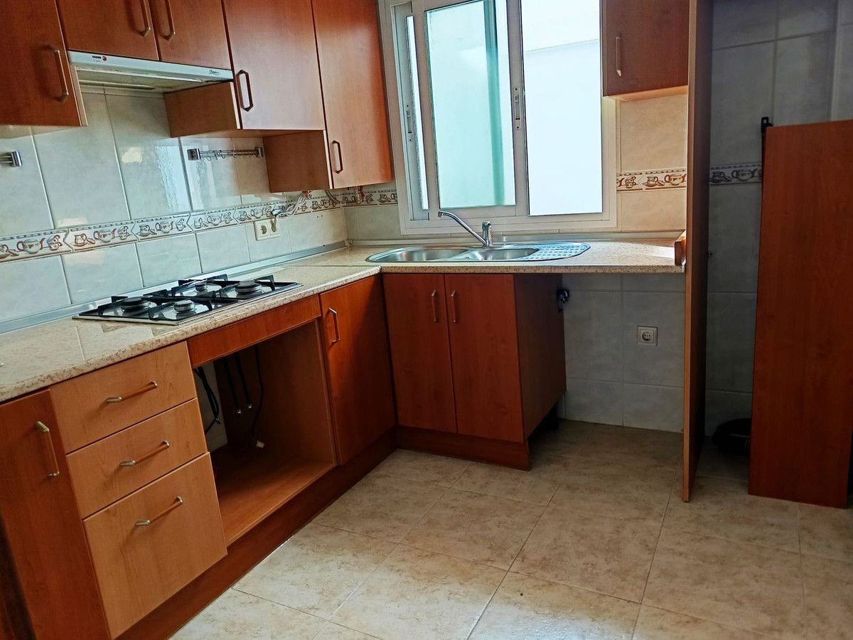 Apartamento Planta Media en Fuengirola, Fuengirola, 5/12
