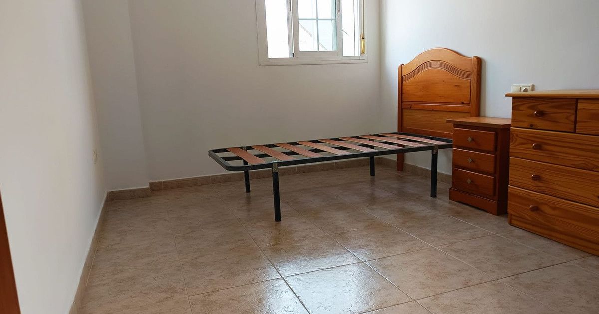 Apartamento Planta Media en Fuengirola, Fuengirola, 8/12