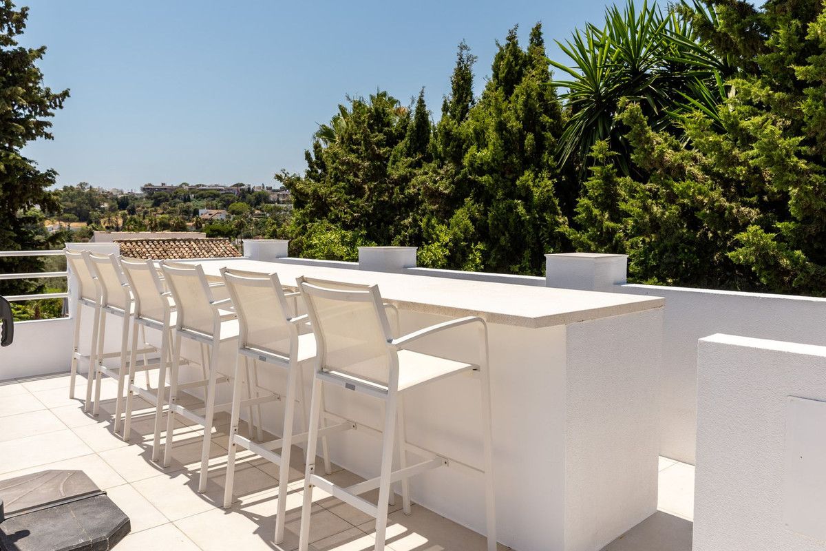 Vrijstaande villa in Nueva Andalucía, Nueva Andalucía, 7/12
