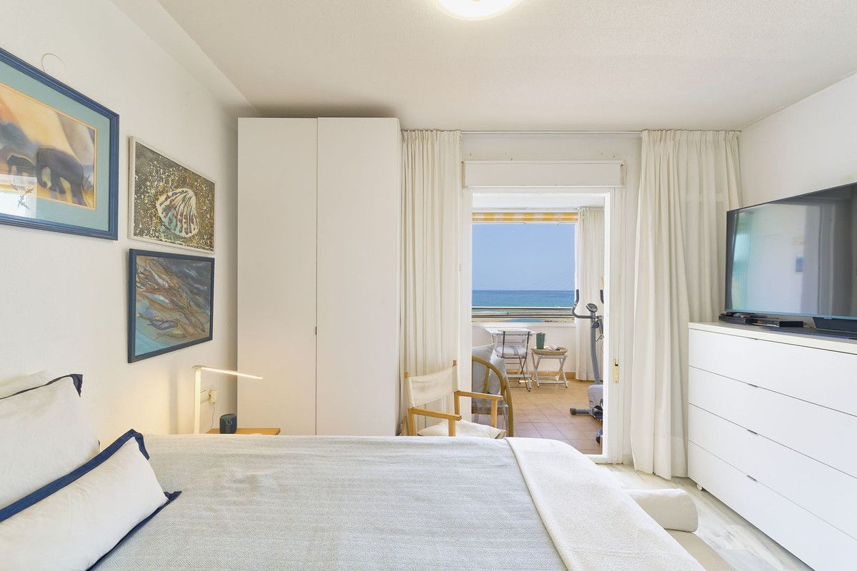 Middle Floor Apartment in Fuengirola, Fuengirola, 11/12