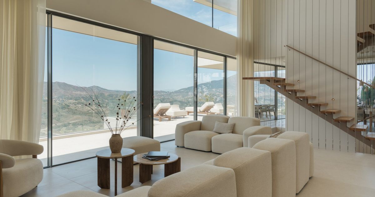 Villa in Mijas Costa, La Cala Golf Resort, Mijas Costa, 1/12