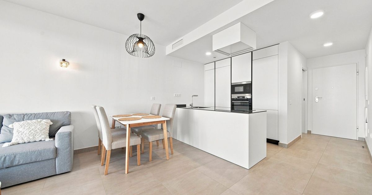 Wohnung in der mittleren Etage in Fuengirola, Fuengirola, 4/12