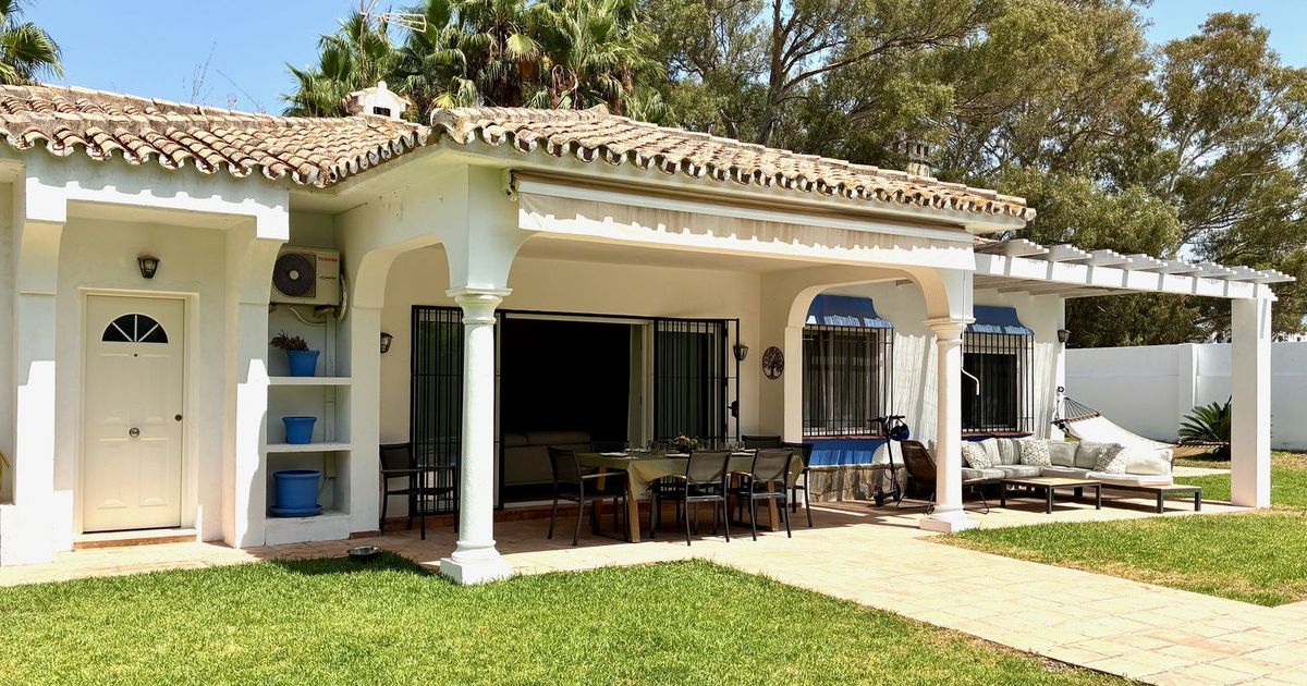 Detached Villa in Estepona, Estepona, 4/12