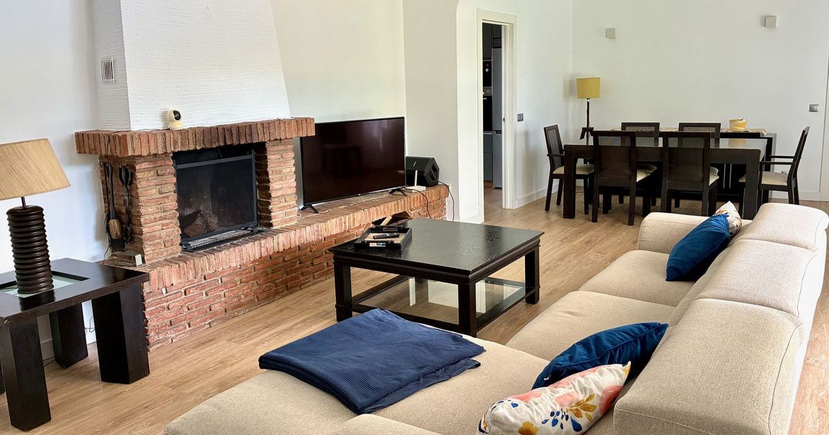 Detached Villa in Estepona, Estepona, 8/12