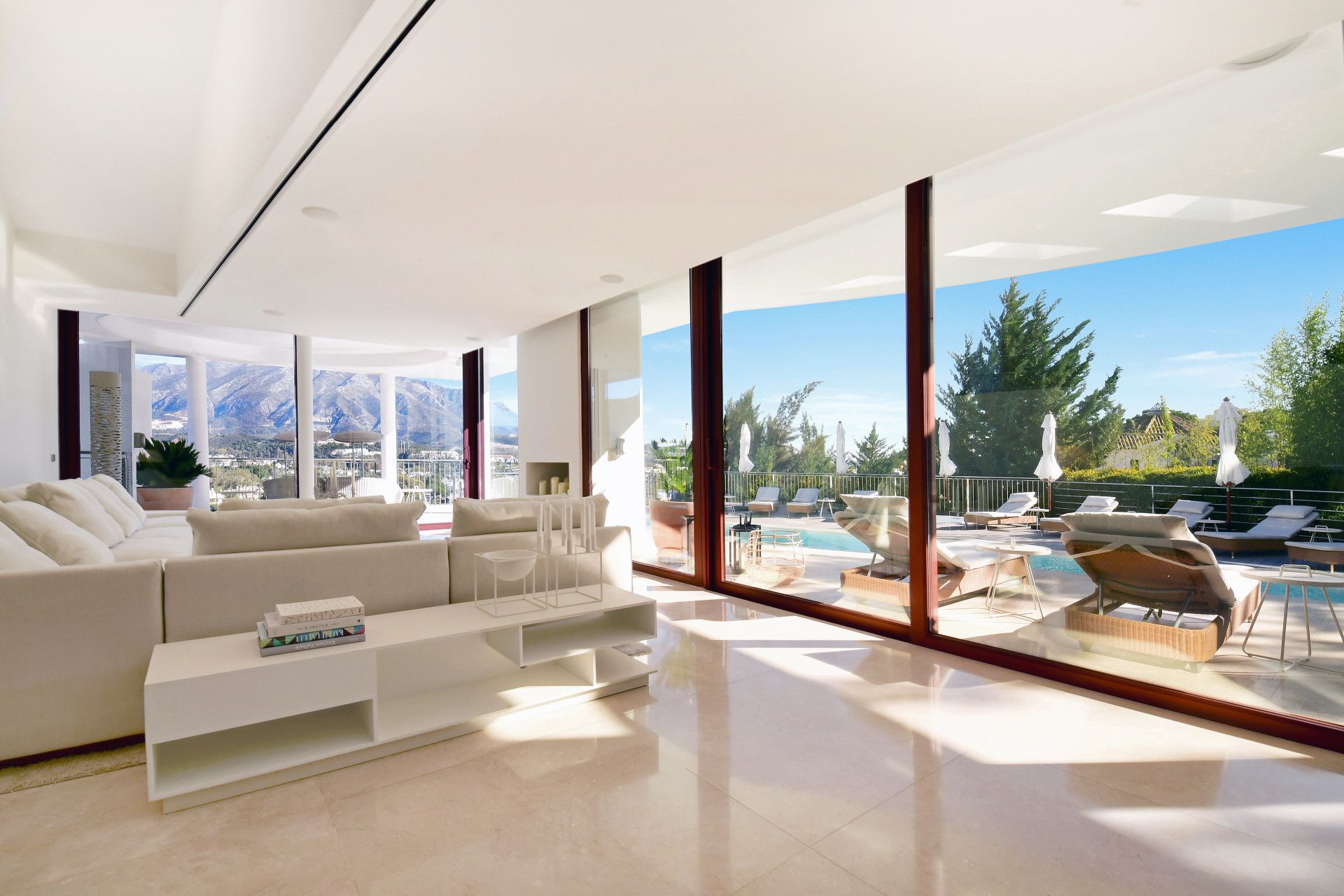 Maison à Nueva Andalucía, Nueva Andalucia, 4/12