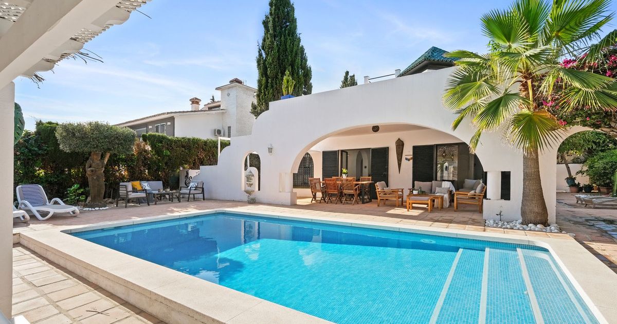 Willa wolnostojąca w Marbella, Marbella, 4/12