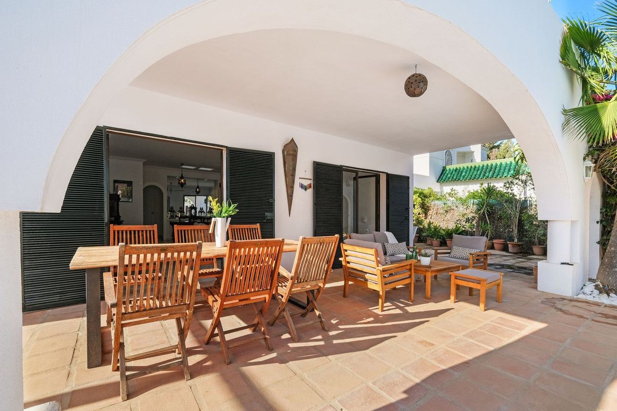 Willa wolnostojąca w Marbella, Marbella, 8/12