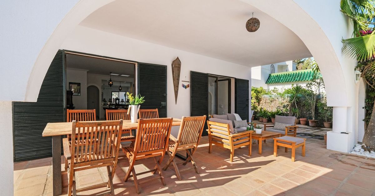 Willa wolnostojąca w Marbella, Marbella, 8/12