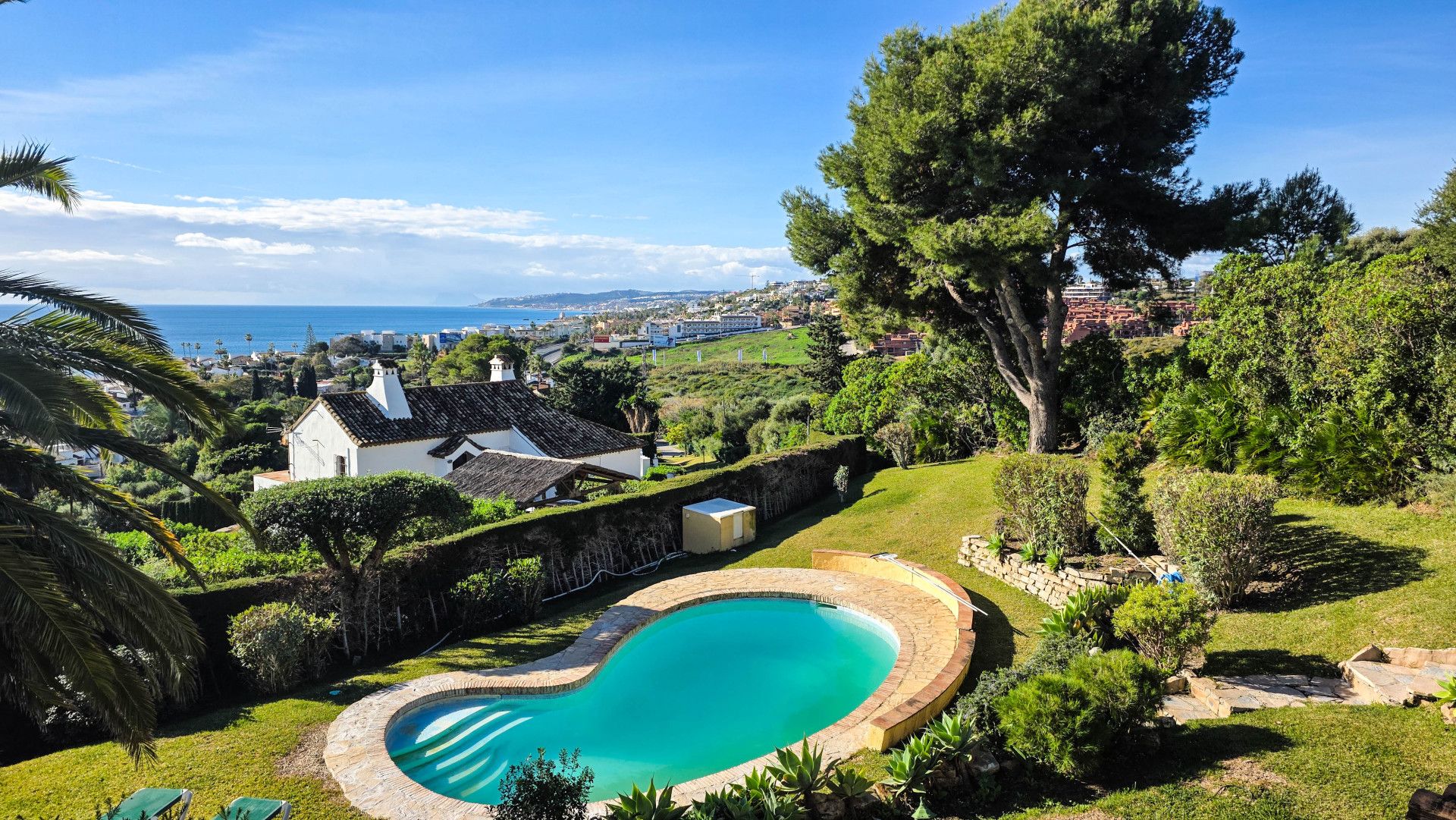 Villa in Estepona, Bahia Dorada, Estepona, 1/12