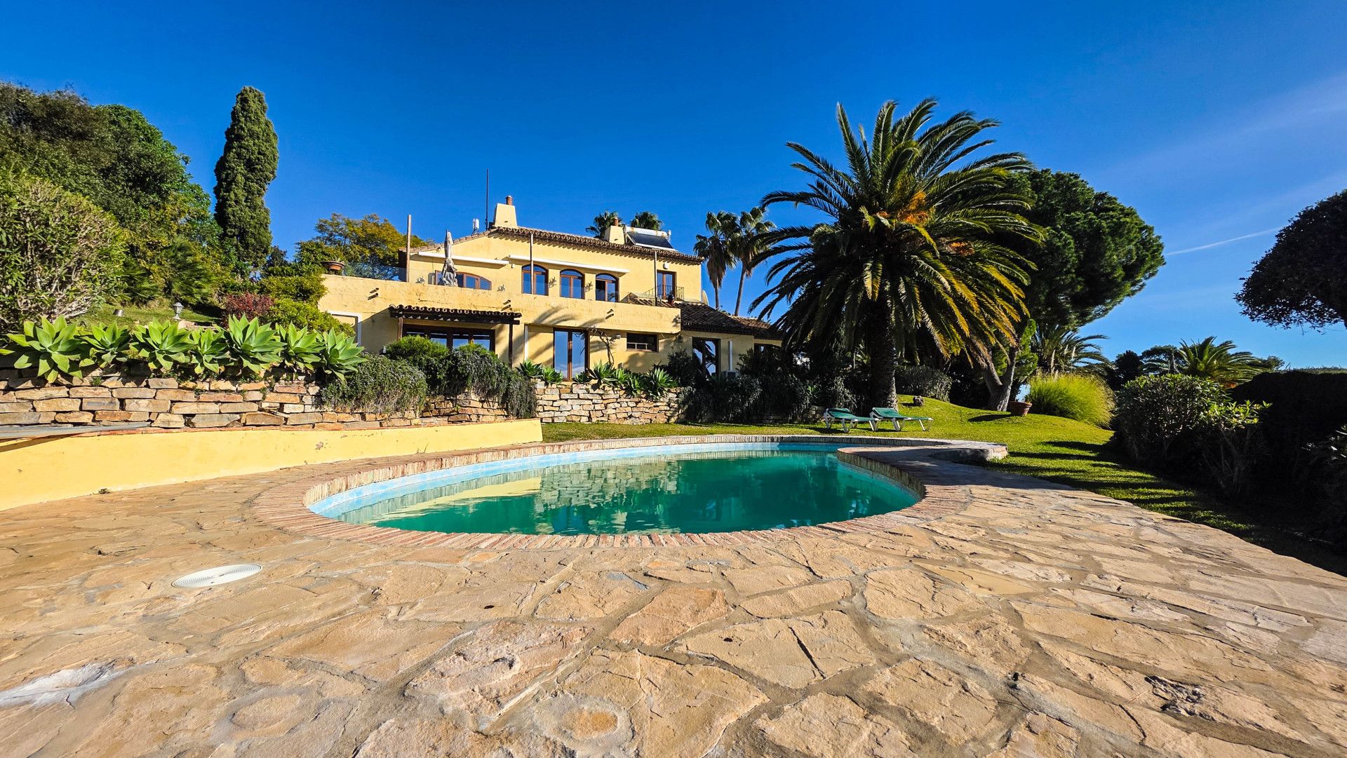 Villa in Estepona, Bahia Dorada, Estepona, 7/12